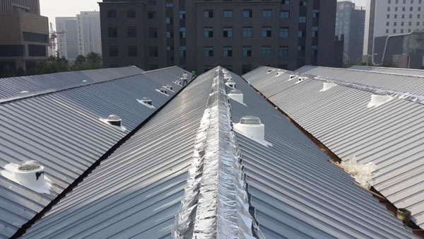 無電照明系統室外采光裝置